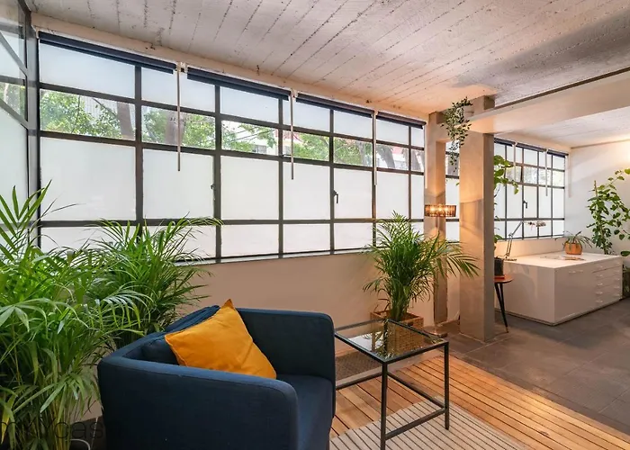 Apartamento Comfortable Apt. W/ Terrace & Lovely Lighting 101